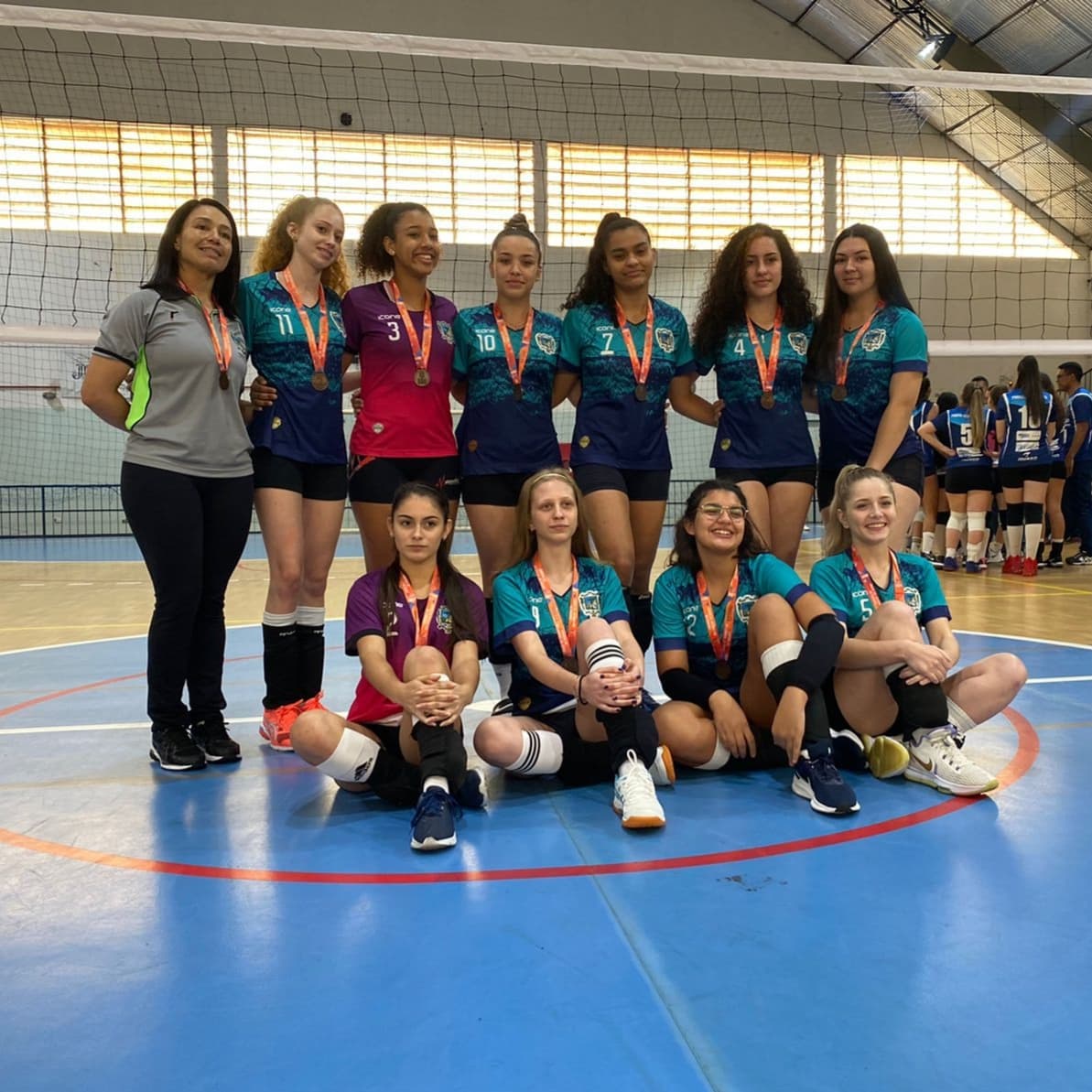 Equipes Femininas de Vôlei de Tibagi conquistam duas medalhas nos Jogos Abertos e da Juventude.