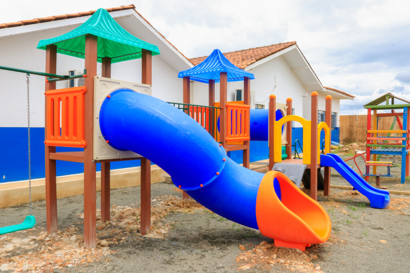 Educação de Tibagi adquire playgrounds
