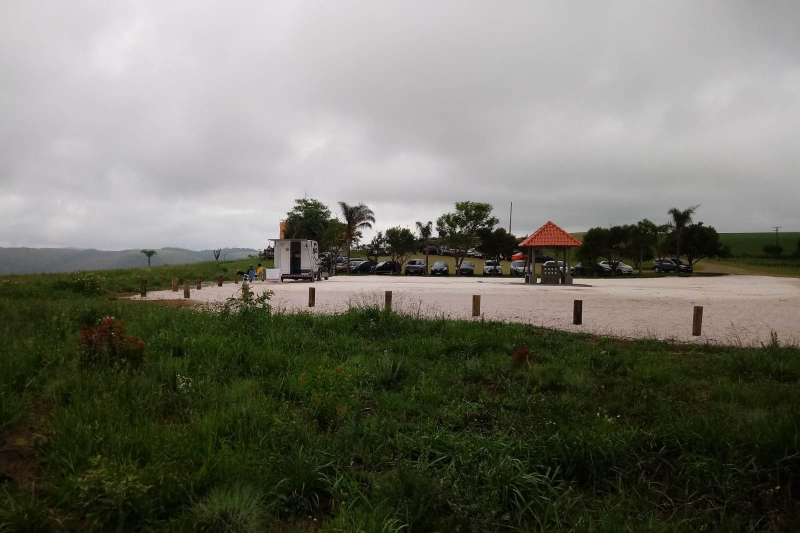 Estrutura para motorhomes permite a pernoite no Parque do Guartelá, em Tibagi